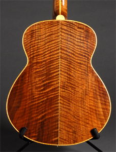 Claro Walnut 12 string guitar for Steve Davison ( www.stevedavison.com )  by Al Carruth www.alcarruthluthier.com USA