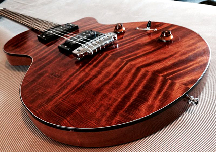 Curly Redwood Guitar by Novatone Guitars  Netherlands   https://m.facebook.com/dalmguitars?id=626669957358166&refsrc=https%3A%2F%2Fwww.facebook.com%2Fdalmguitars